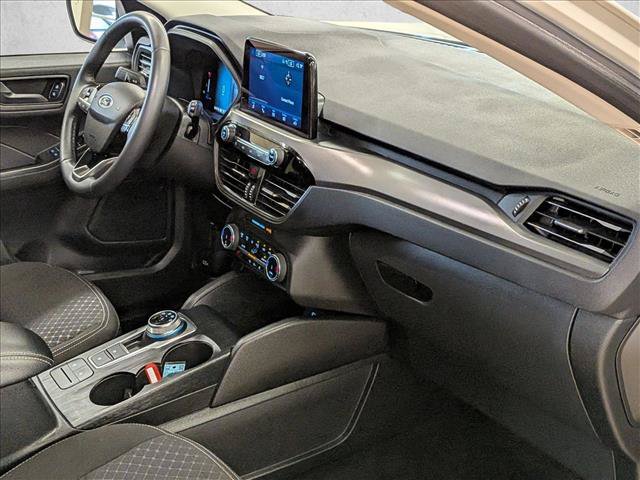 Certified 2023 Ford Escape Active AWD/4WD image 24