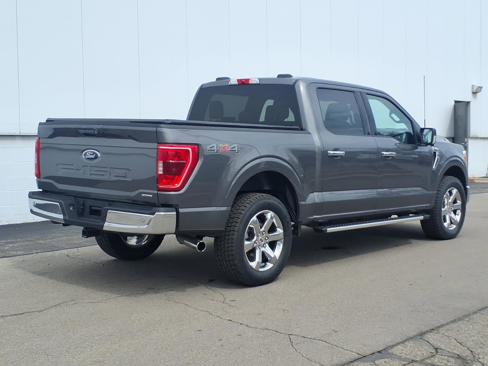 Certified 2022 Ford F150 XLT w/ Equipment Group 302A High AWD/4WD image 6