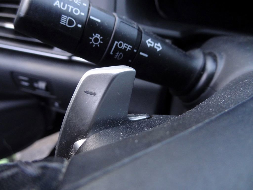 Used 2022 Honda Accord Sport image 11