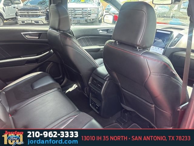 Certified 2024 Ford Edge ST w/ Equipment Group 401A AWD/4WD image 9