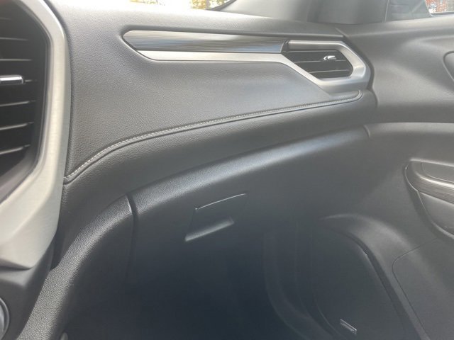 Used 2023 GMC Acadia SLT image 38