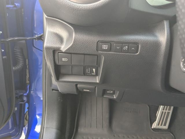 Used 2022 Lexus IS 350 F Sport w/ Memory Package AWD/4WD image 12