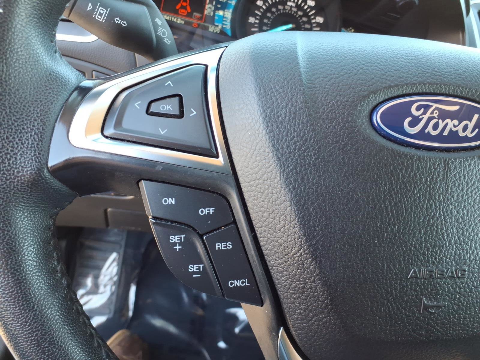 Certified 2024 Ford Edge SEL image 16