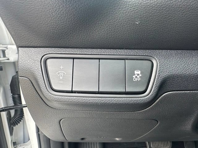 Used 2024 Kia Forte LXS FWD image 23