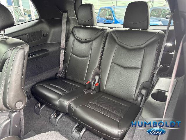 Used 2025 Cadillac XT6 Premium Luxury AWD/4WD image 29