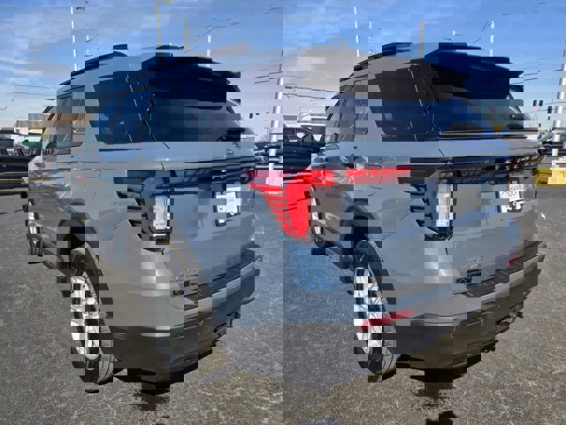 Certified 2025 Ford Explorer Active video 2