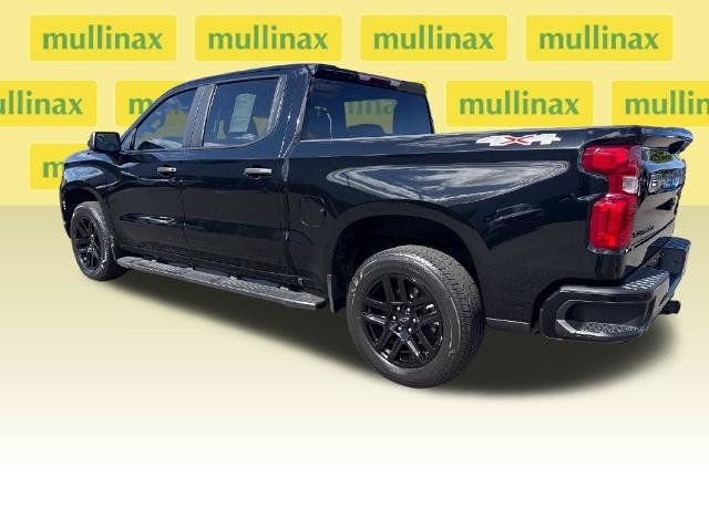 Used 2023 Chevrolet Silverado 1500 Custom w/ LPO, Dark Essentials Package AWD/4WD image 11