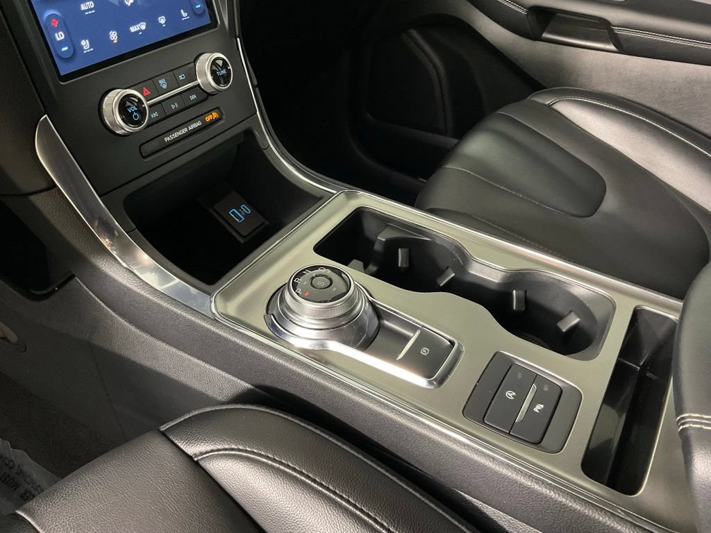 Certified 2022 Ford Edge Titanium AWD/4WD image 19