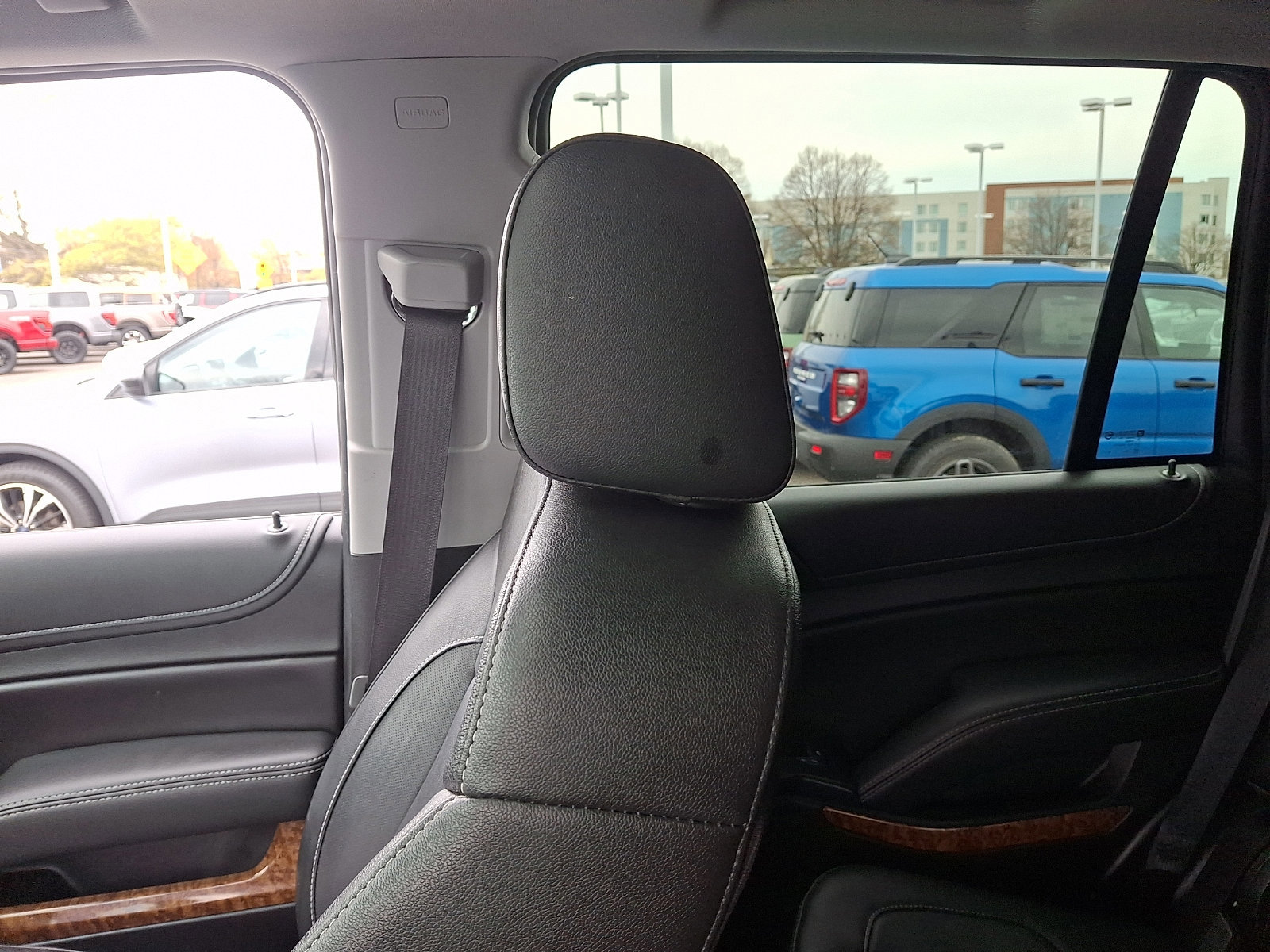 Used 2019 Chevrolet Tahoe Premier image 16