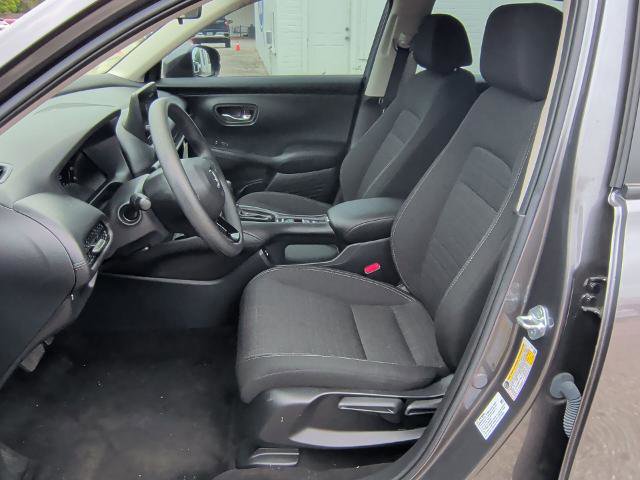 Used 2025 Honda HR-V LX image 9