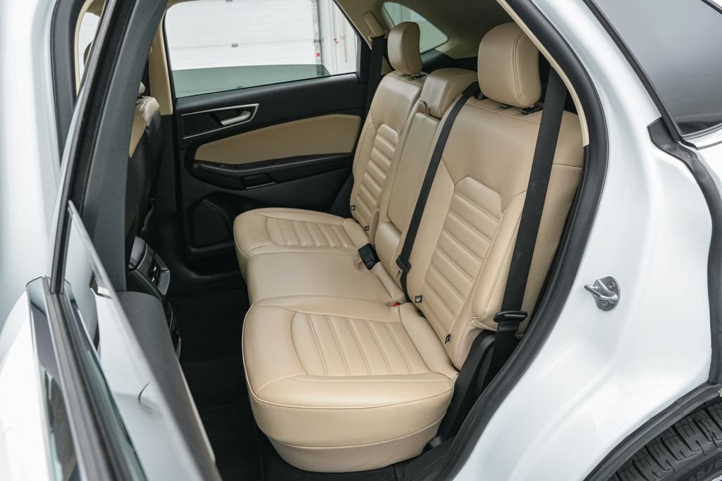 Certified 2024 Ford Edge SEL w/ Convenience Package AWD/4WD image 18