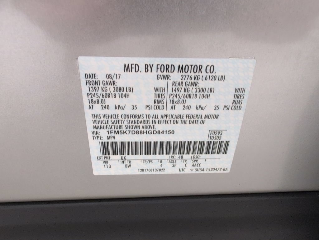 Certified 2017 Ford Explorer XLT w/ Equipment Group 202A FWD image 39