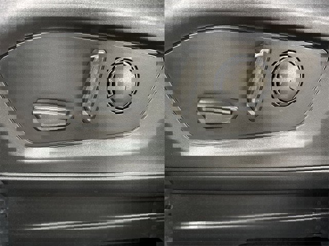 Certified 2023 Ford Explorer XLT image 4