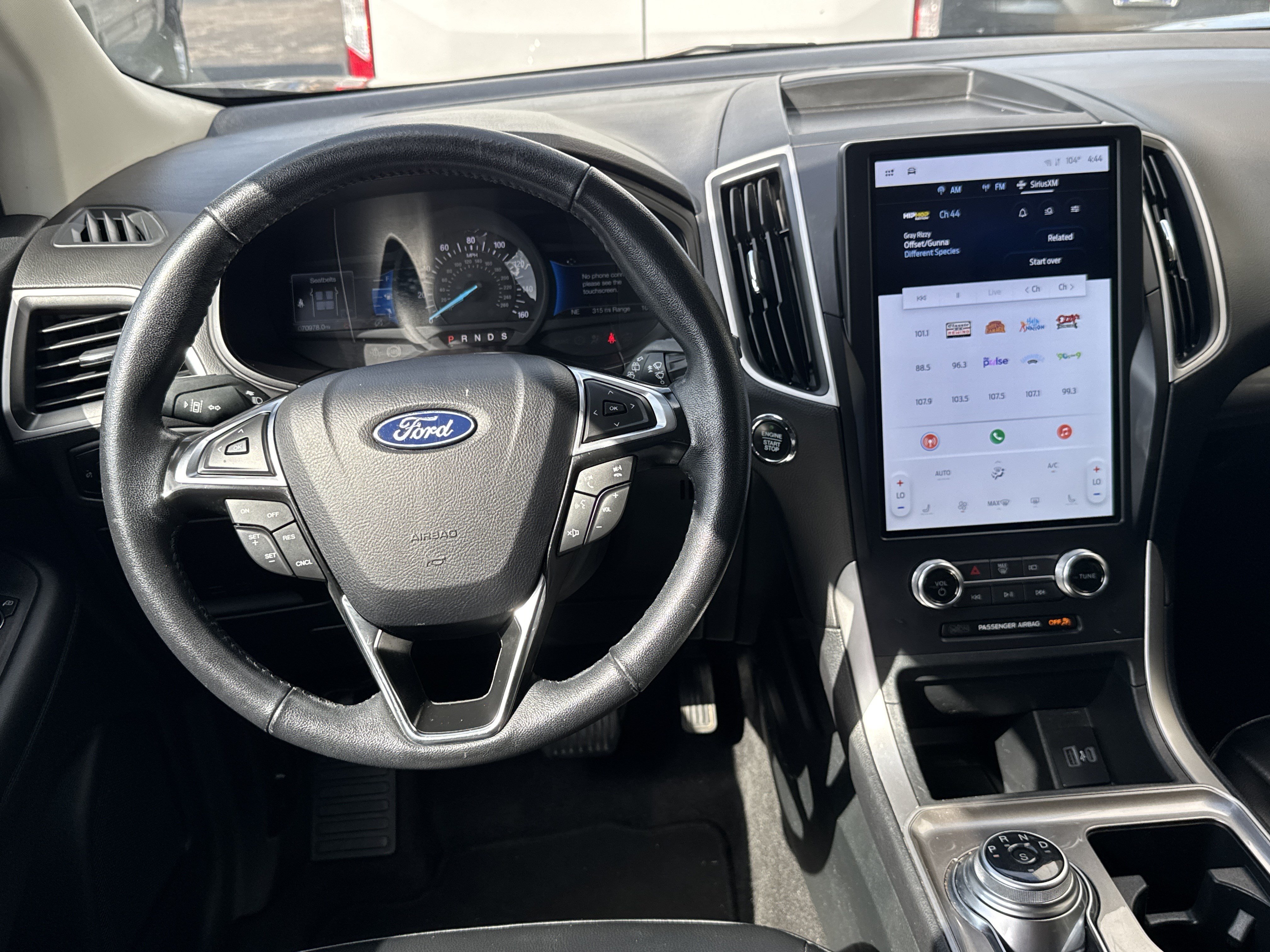 Certified 2024 Ford Edge SEL AWD/4WD image 12