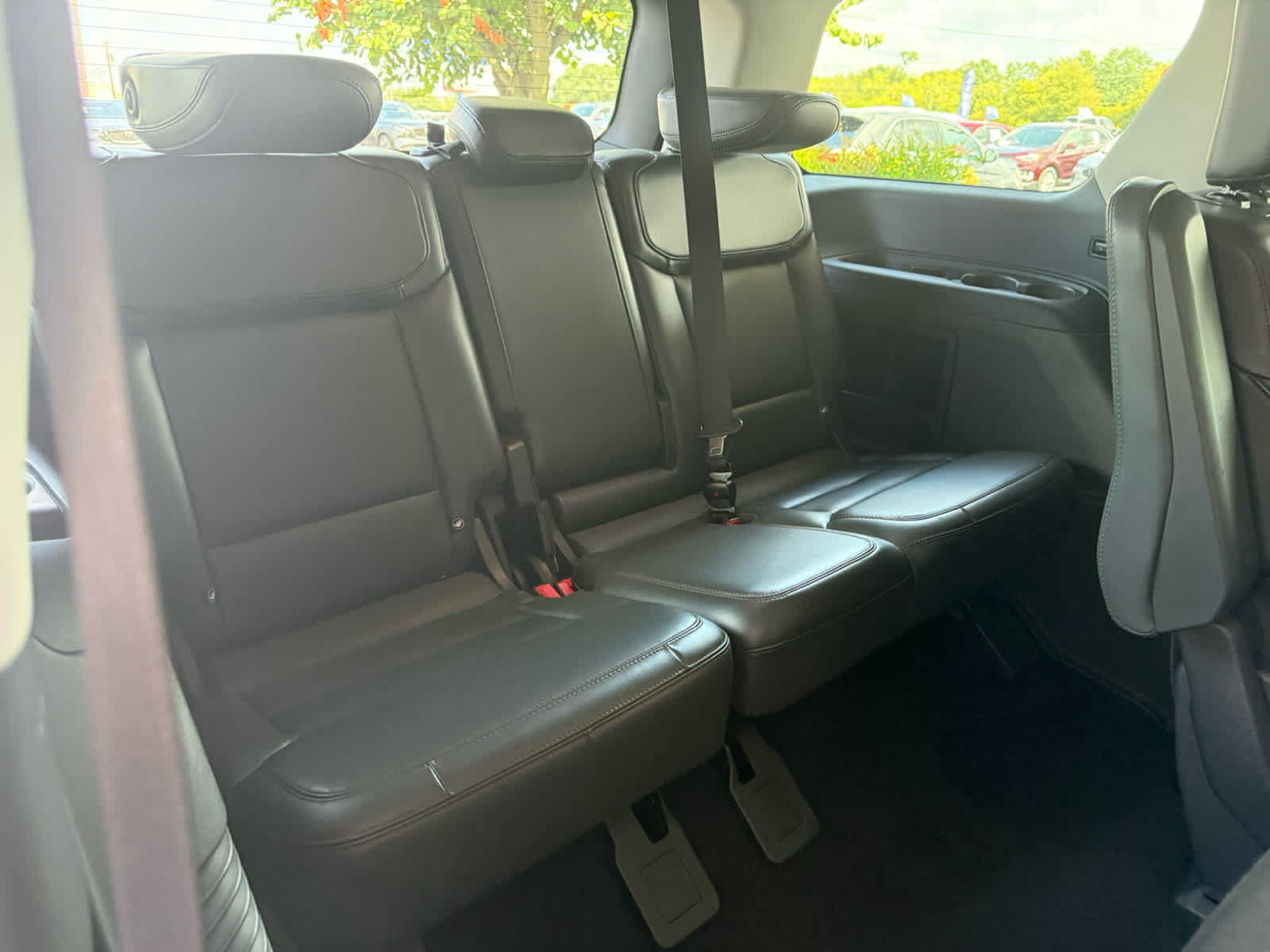 Certified 2025 Ford Expedition Active AWD/4WD image 8