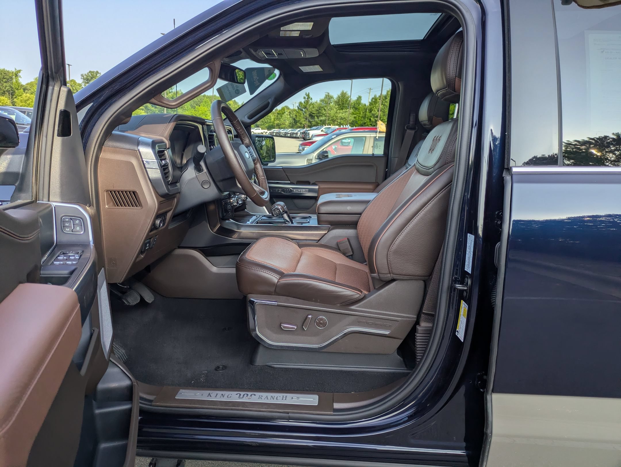 Certified 2025 Ford F150 King Ranch AWD/4WD image 13
