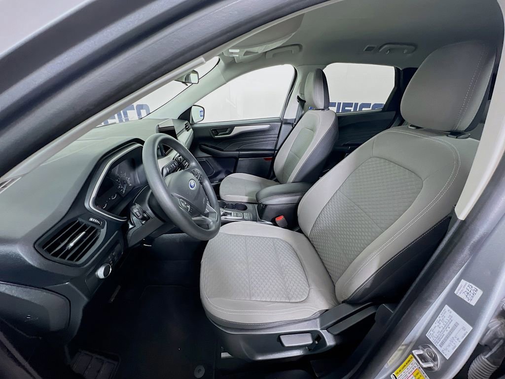 Certified 2022 Ford Escape SE image 13