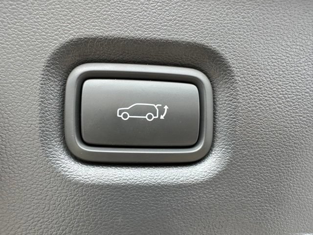 Used 2023 Hyundai Ioniq 5 SEL w/ Cargo Package AWD/4WD image 9
