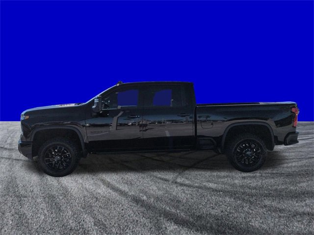 Used 2025 Chevrolet Silverado 2500 LTZ w/ Trail Boss Package image 2