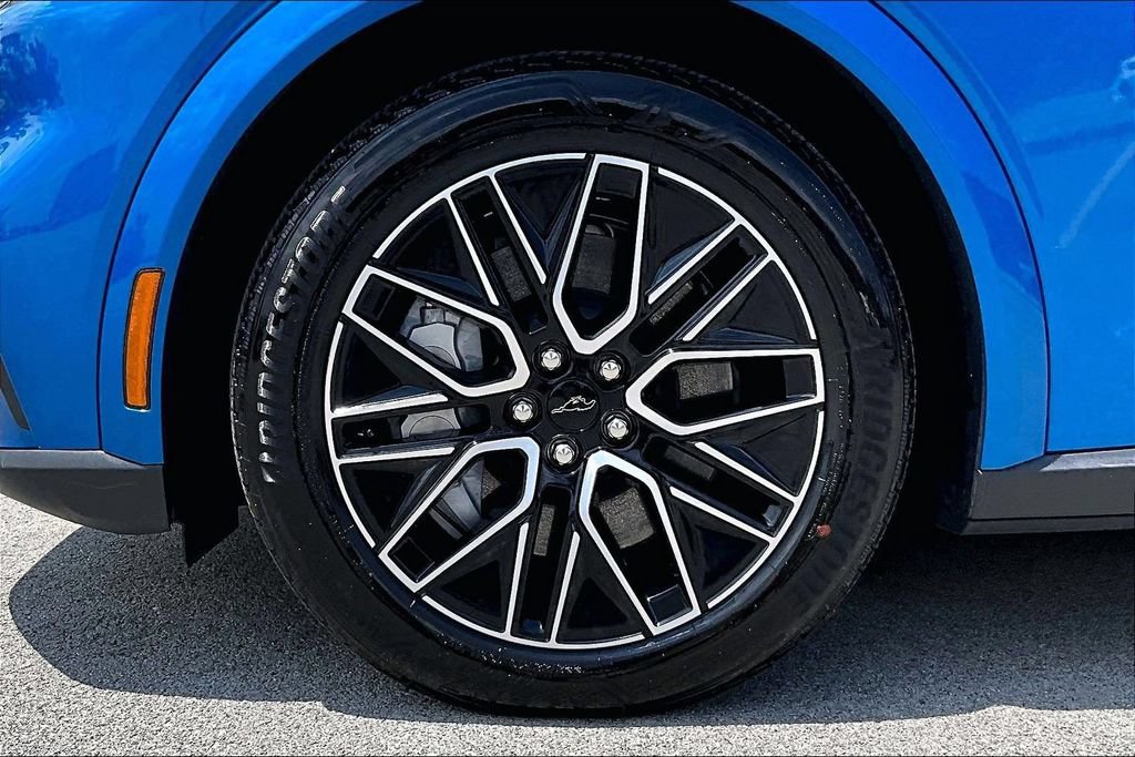 Certified 2025 Ford Mustang Mach-E Premium AWD/4WD image 9
