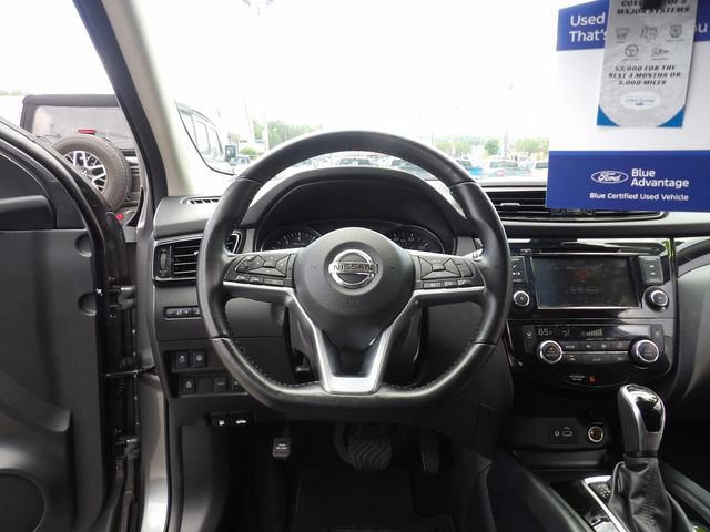 Used 2022 Nissan Rogue Sport SV FWD image 23