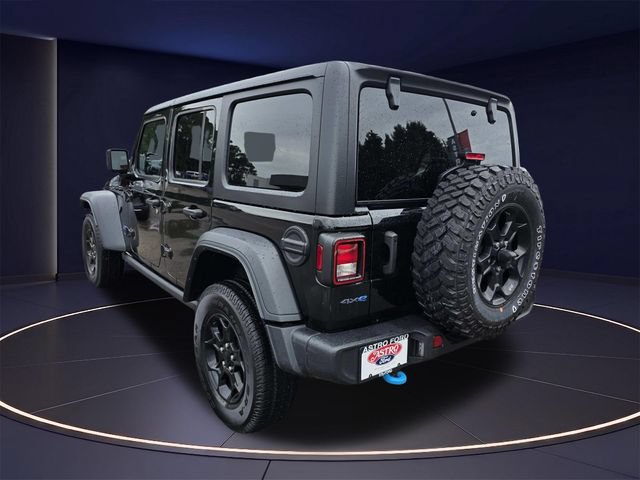 Used 2023 Jeep Wrangler Unlimited w/ Cold Weather Group AWD/4WD image 6