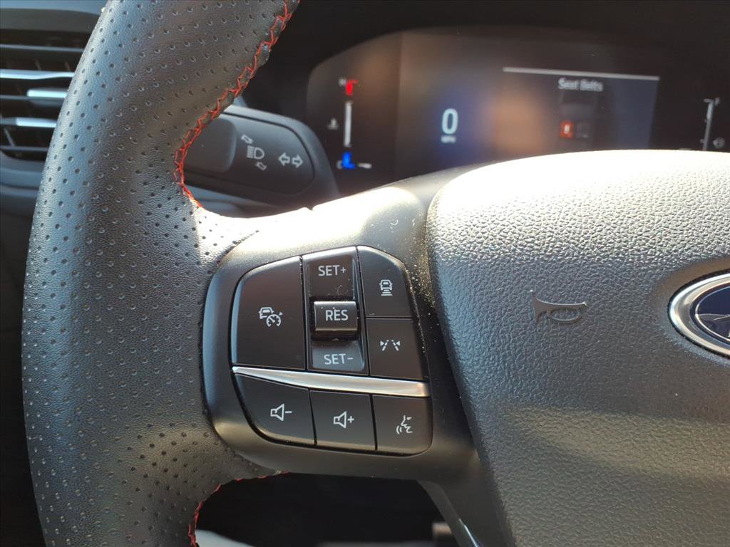 Certified 2024 Ford Escape ST-Line w/ Tech Pack #1 image 16