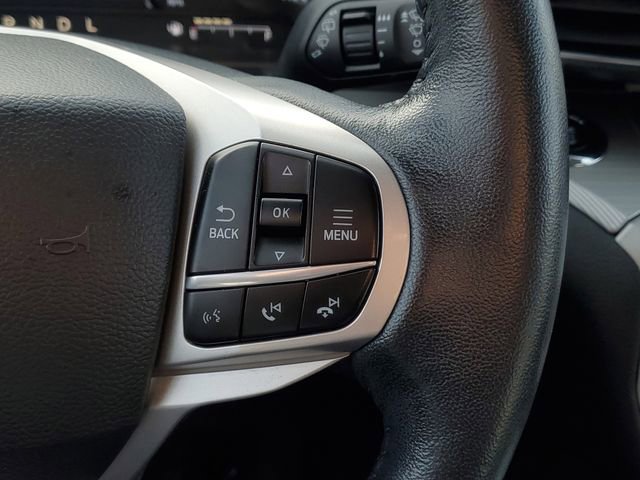 Certified 2022 Ford Explorer XLT w/ Equipment Group 202A image 16