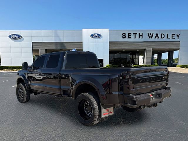 Certified 2023 Ford F450 Platinum w/ FX4 Off-Road Package image 5