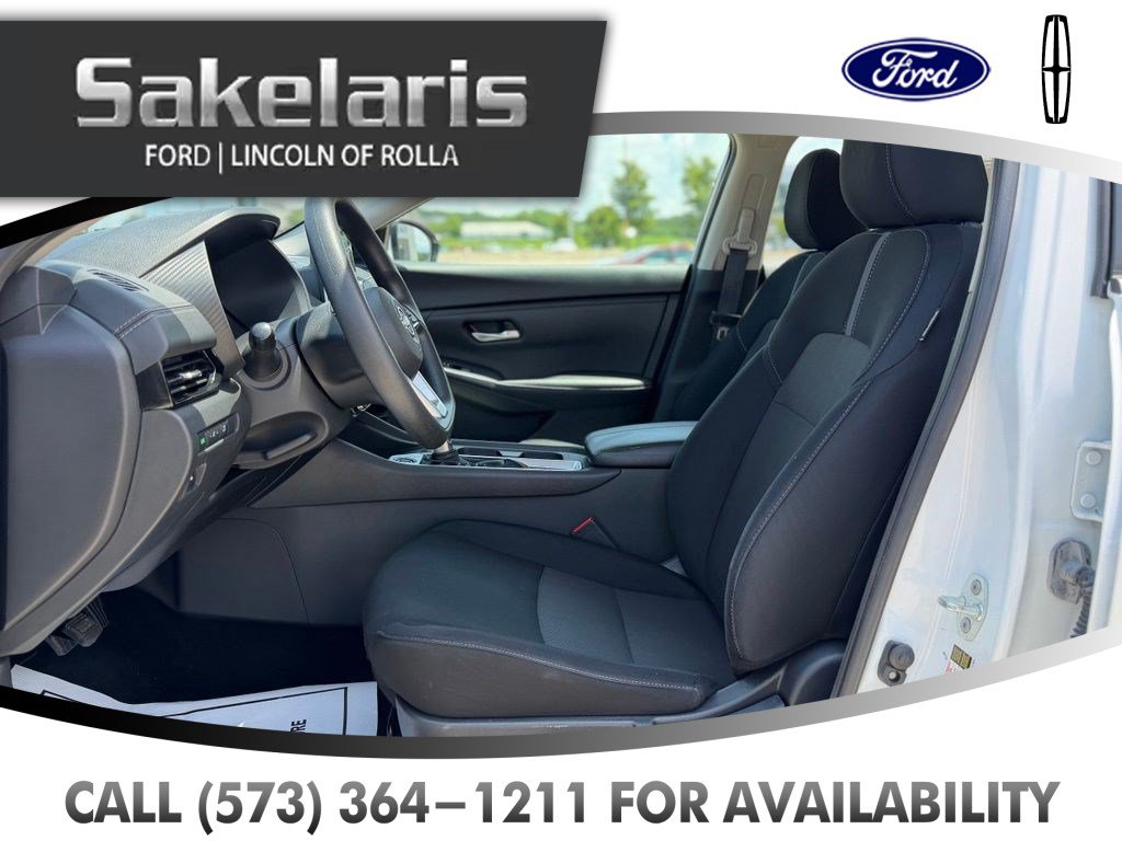 Used 2024 Nissan Sentra SV FWD image 12