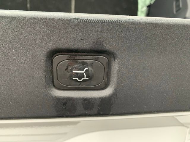 Certified 2025 Ford Expedition Active image 9