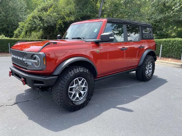 Certified 2023 Ford Bronco Badlands AWD/4WD image 3
