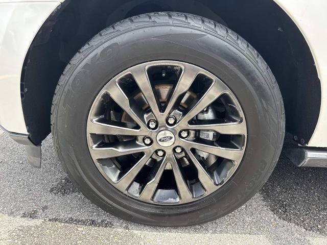 Certified 2019 Ford Expedition Limited w/ Equipment Group 301A RWD image 9