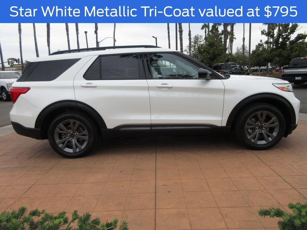 Certified 2023 Ford Explorer XLT w/ Equipment Group 202A RWD image 5