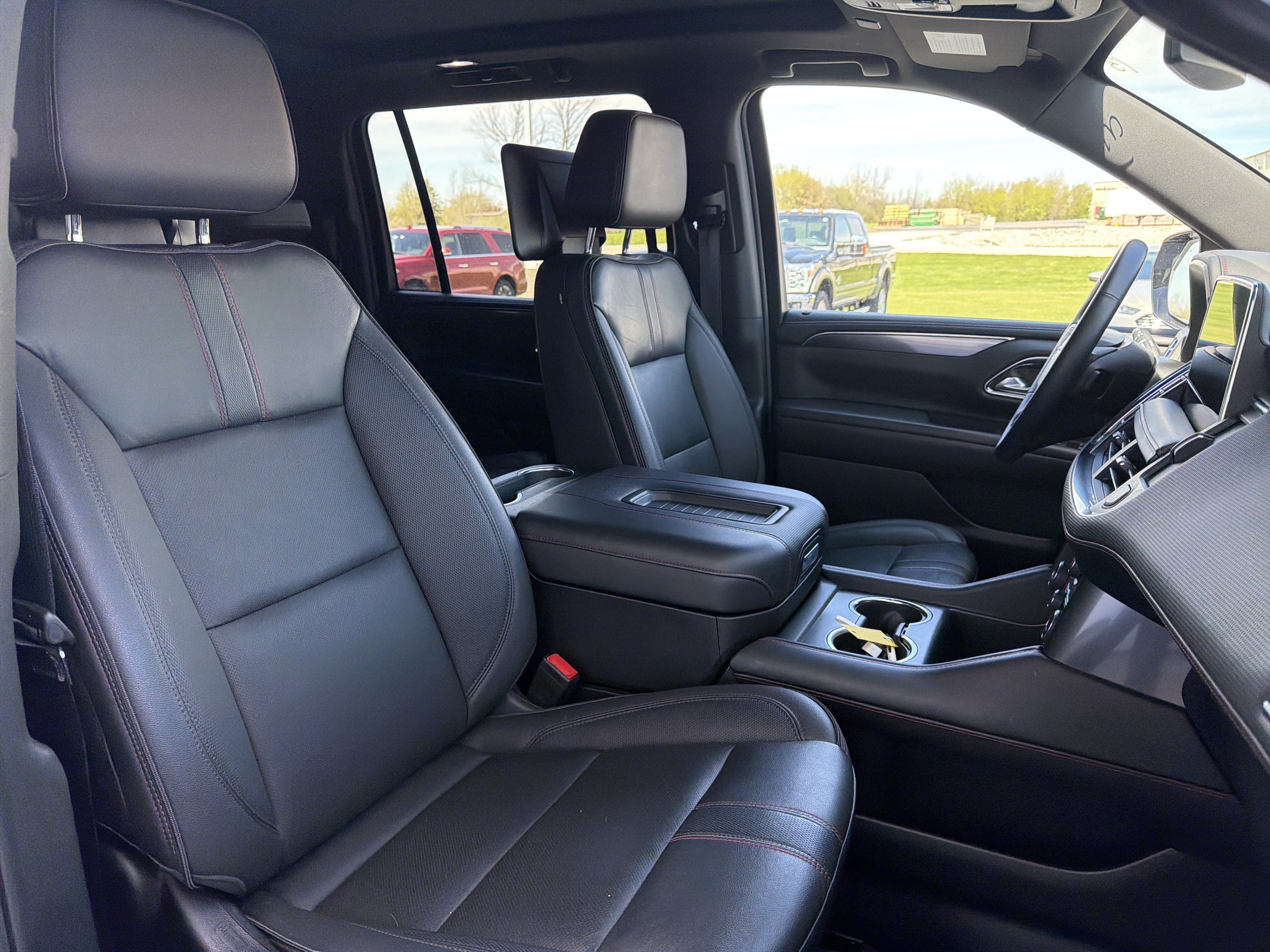 Used 2024 Chevrolet Suburban RST w/ Luxury Package AWD/4WD image 47