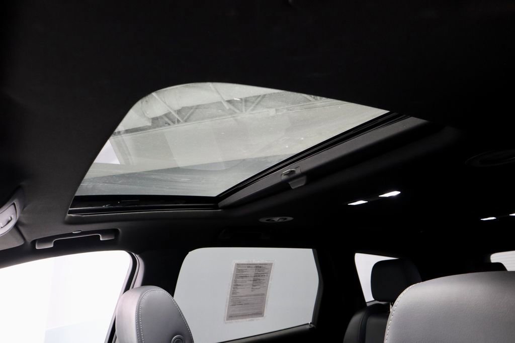 Used 2023 Buick Enclave Premium w/ Experience Buick Package AWD/4WD image 38