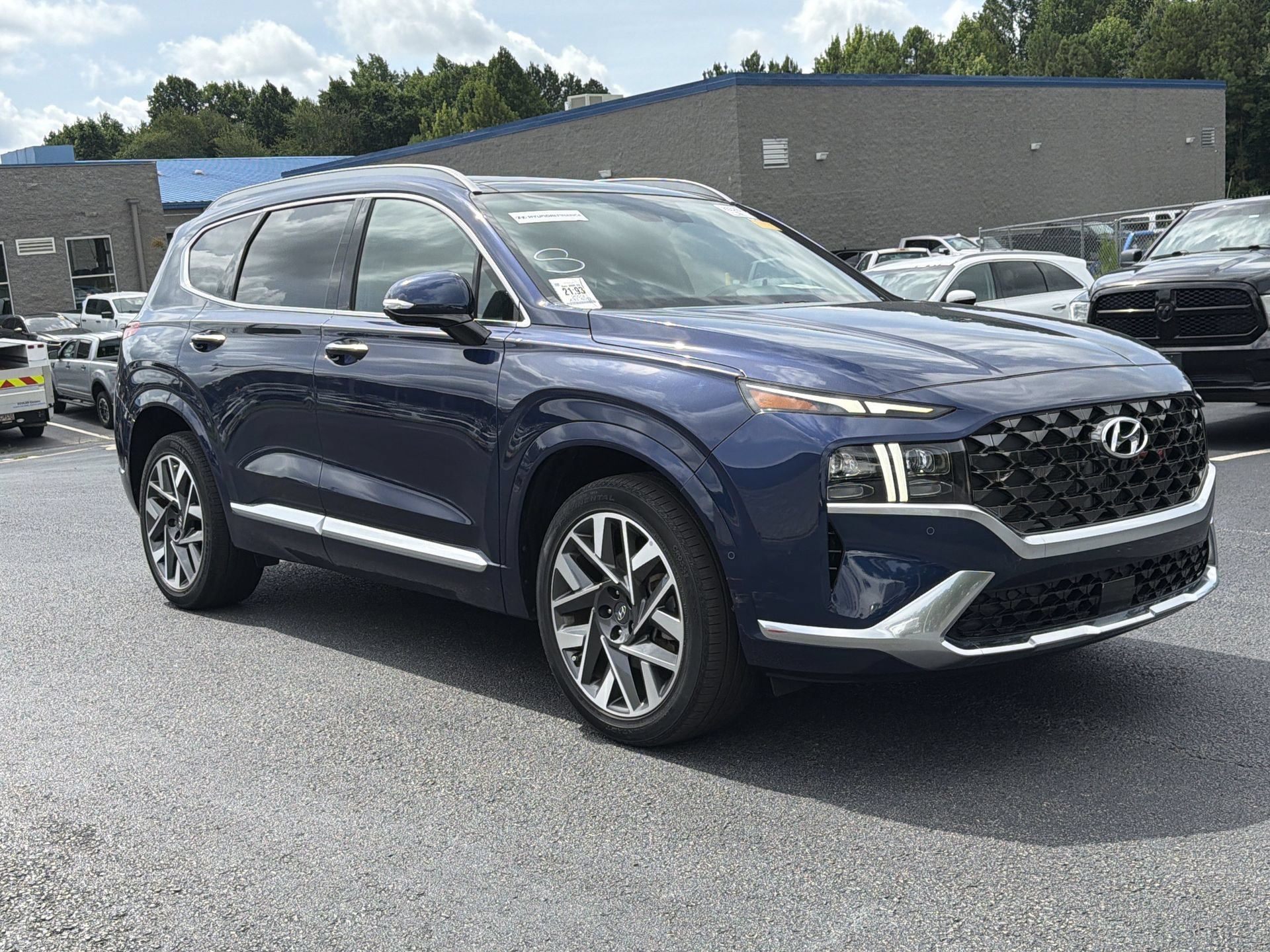 Used 2023 Hyundai Santa Fe Calligraphy w/ Cargo Package FWD image 23