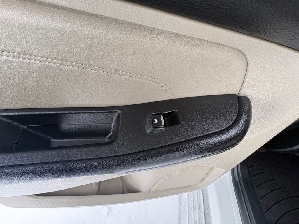 Certified 2022 Ford Edge Titanium w/ Equipment Group 301A image 26