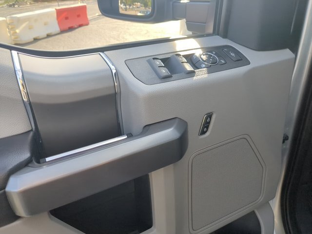 Certified 2022 Ford F250 XLT w/ XLT Premium Package AWD/4WD image 14