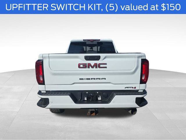 Used 2021 GMC Sierra 2500 AT4 w/ AT4 Premium Plus Package image 4