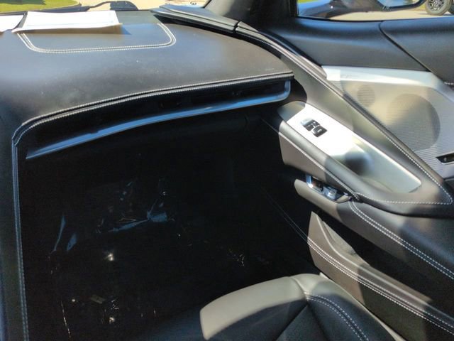 Used 2024 Chevrolet Corvette Stingray w/ Z51 Performance Package image 17