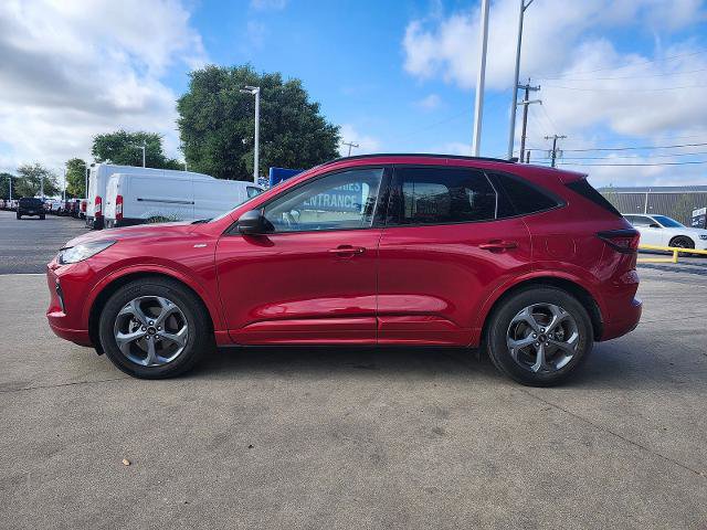 Certified 2023 Ford Escape ST-Line w/ Tech Pack #1 image 4