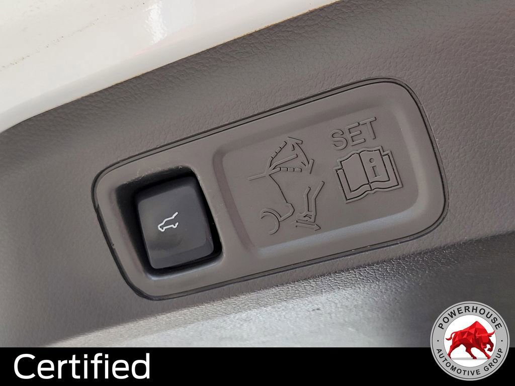 Certified 2020 Ford Expedition Max XLT w/ Equipment Group 202A image 15