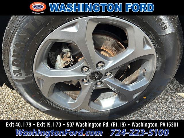 Certified 2023 Ford Escape ST-Line w/ Tech Pack #1 AWD/4WD image 9