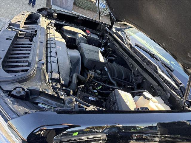 Used 2025 Chevrolet Silverado 2500 High Country w/ High Country Premium Package AWD/4WD image 32