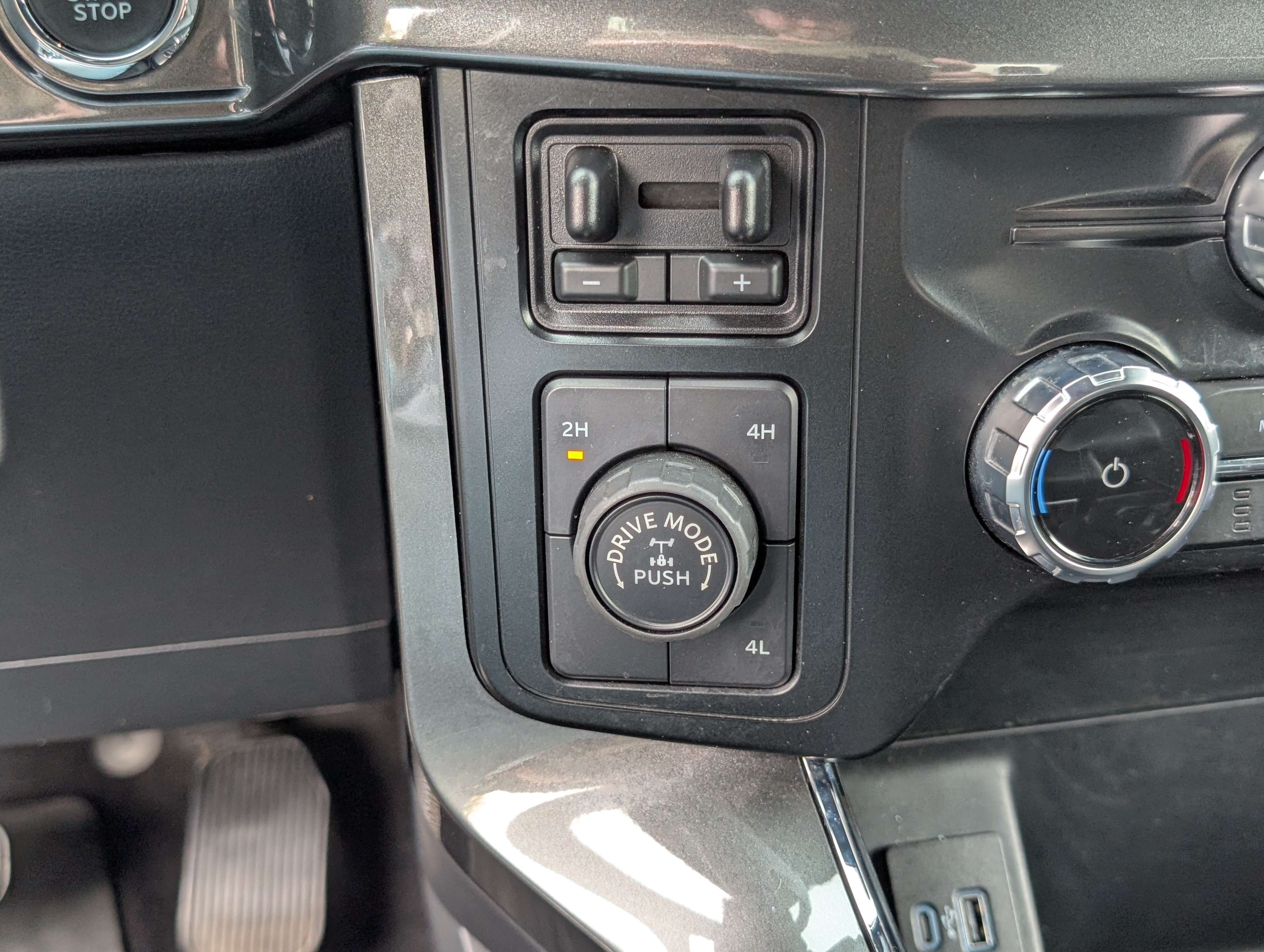 Certified 2023 Ford F150 XLT w/ Equipment Group 302A High AWD/4WD image 32