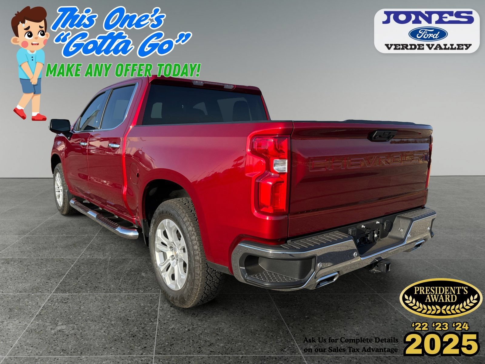 Used 2025 Chevrolet Silverado 1500 LTZ w/ Z71 Off-Road Package AWD/4WD image 4