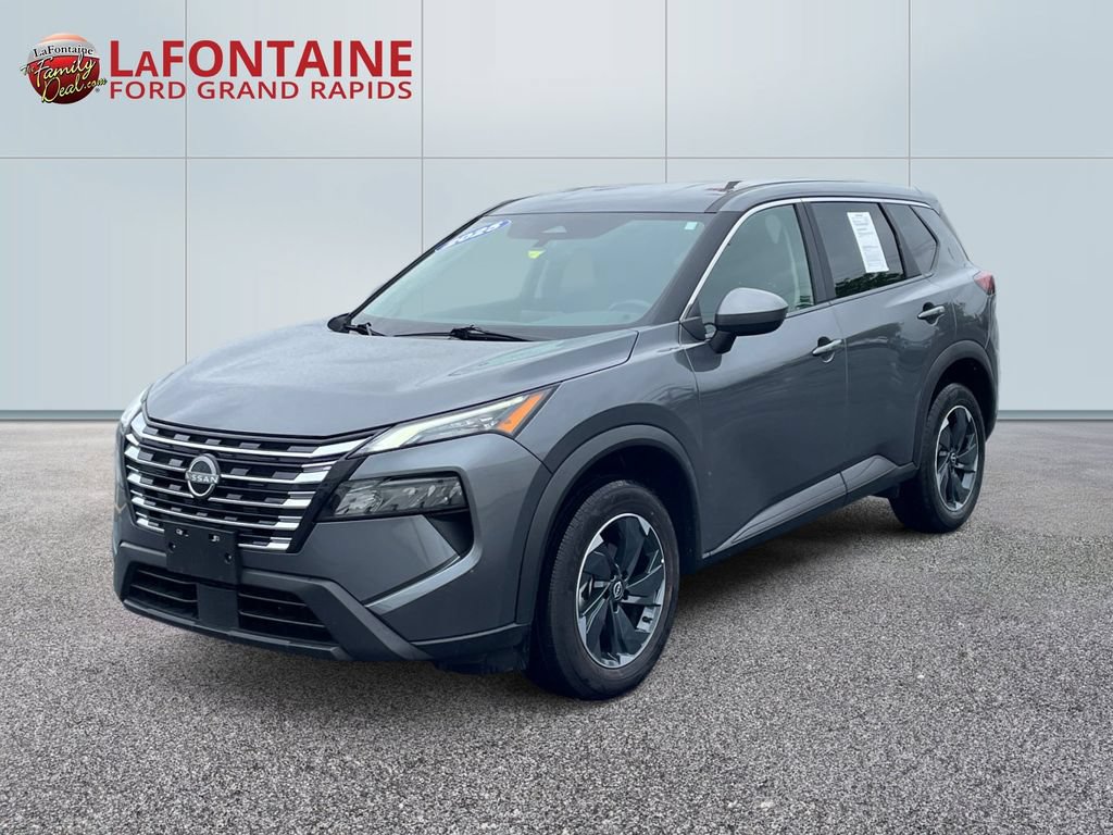 Used 2025 Nissan Rogue SV