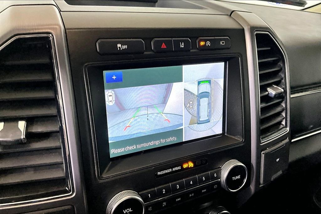 Certified 2021 Ford Expedition Platinum image 17