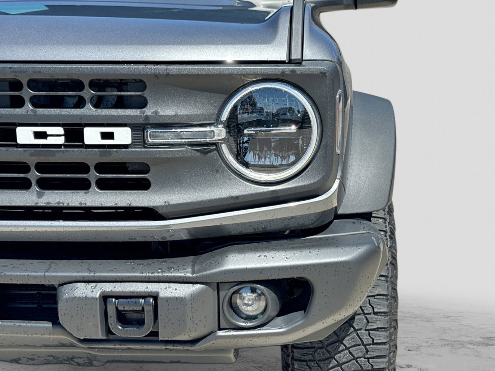 Certified 2022 Ford Bronco Black Diamond w/ Sasquatch Package AWD/4WD image 13